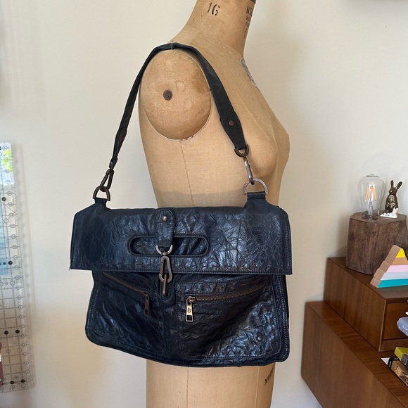 Matt & Nat Vegan Leather Clutch - Picture 6 of 10